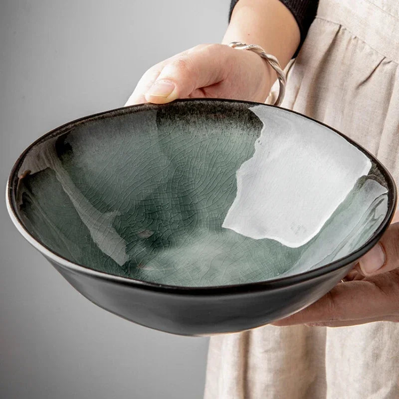 Quake Glazed Salad Bowl