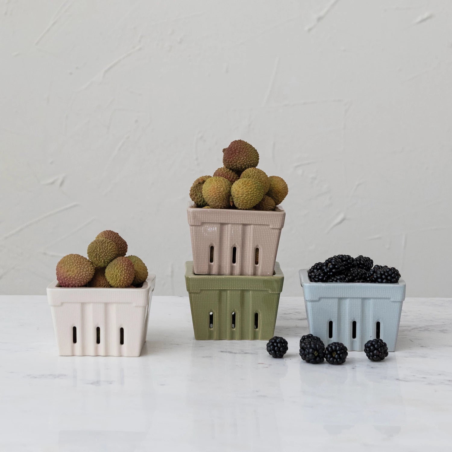 Creative Co-op - Textured Stoneware Berry Basket