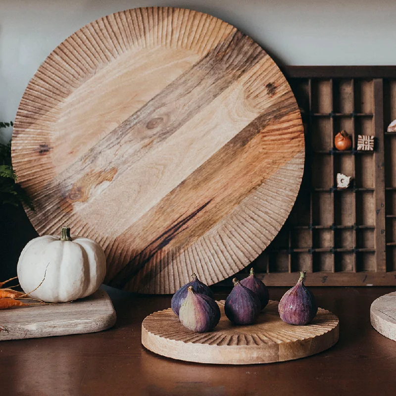 Ribbed Edge Round Chopping Board - Mango Wood